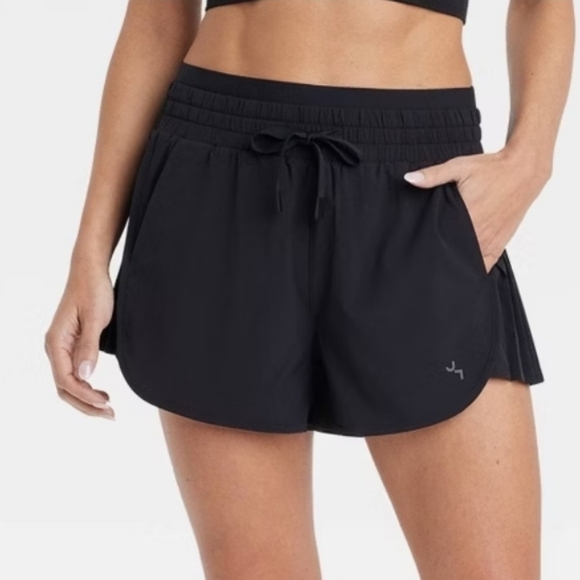 JoyLab Pants - Women's High-Rise Pleated Side Shorts 2.5" - JoyLab Black XXL